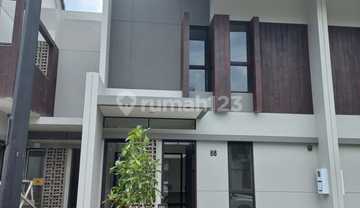 Rumah fresh rumah baru di Summarecon Bandung 