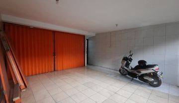 Ruko 2 lantai besar pasar minggu jaksel area ramai dekat stasiun 90jt/thn