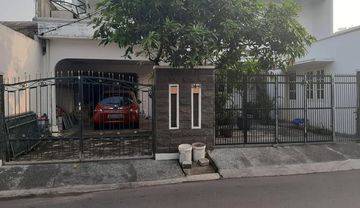 Rumah Luas Murah di Rawa Simprug Lokasi Strategis