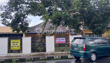 Rumah induk dan kos2an dekat UKSW