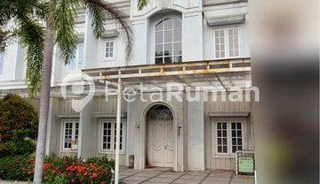 Villa Jalan Rumah Sakit Haji Komplek Mutiara Residence