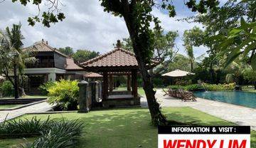 Rumah , Villa Pinggir Pantai At Jl Pantai Jimbaran, Bali