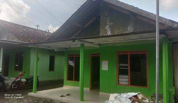Rumah Barat Akakom Jogjakarta Kode Dr.762 