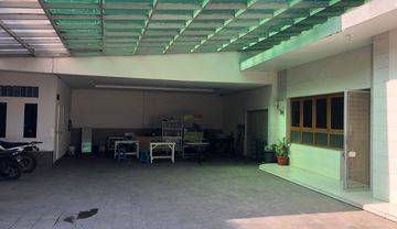 Rumah Disewa Cocok Kantor Dan Gudang di Sayap Merdeka, Dago