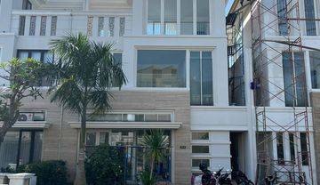 Private Cluster 3 Lantai Belum Pernah Ditempati Pakuwon Indah