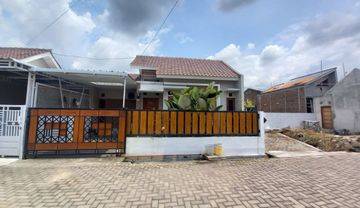 Rumah Cluster Cantik + Furniture