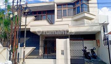 Rumah mewah Erlangga peleburan samping simpang lima Semarang 