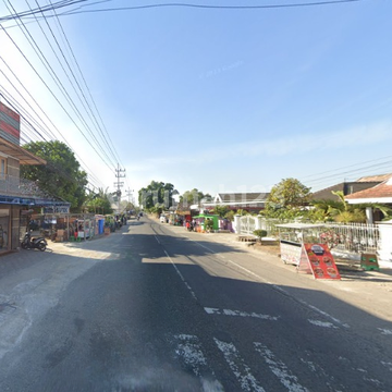 Tanah Magetan, Maospati, 20 M Jalan Raya Barat Maospati