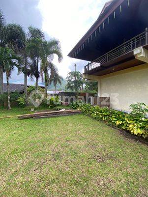 Rumah Dengan Konsep Villa Dengan view Gunung Lokon