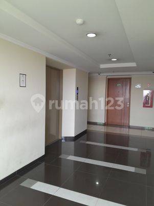 Apartemen Cantik Lokasi Emas Selangkah ke Mall dan UI