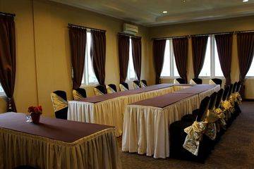 Dijual Hotel Aktif di Jl. Bukit Pakar Utara, Bandung