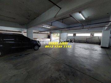 Gedung Tomang Raya