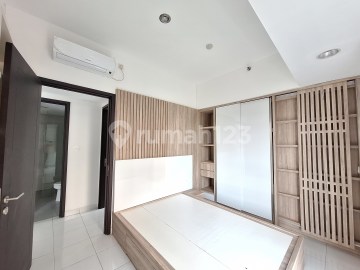 Disewakan Apartemen Casa De Parco Type 2 BR di Bsd. Unit Baru Siap Huni.