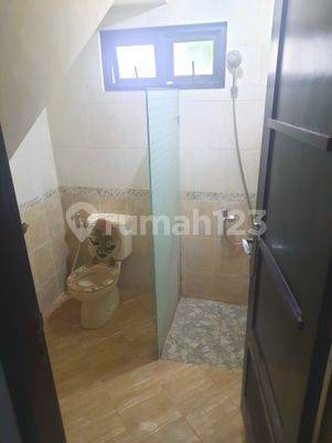 RUMAH SEWA MURAH..FULLY FURNISHED..Rumah modern minimalis,dalam cluster, one gate system , aman dan nyaman di jagakarsa jakarta selatan..
