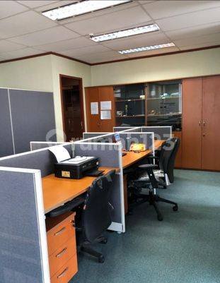 Disewakan office space Menara Kuningan Jakarta Selatan Rp 500 jt/ th 