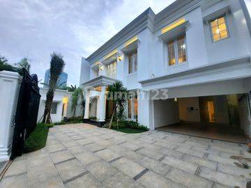 Rumah SHM di Pondok Indah, Jakarta Selatan