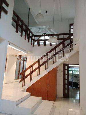 Rumah Bagus Murah SHM di Pakubuwono, Kebayoran Baru Jakarta Selatan