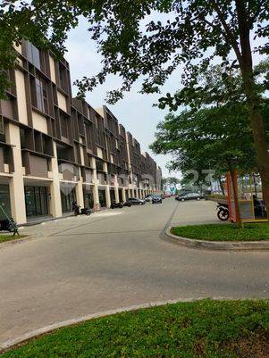Icon 5 Business Park Terdekat Ke Tol Aeon Bsd City Dan Intermoda.
