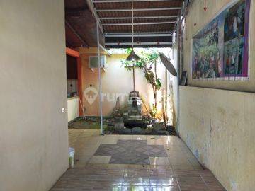 Rumah perum Palm Highland dekat RS Kandow 