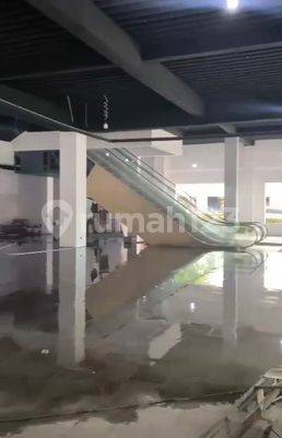 Dijual Gedung Ex Bloosom Lokasi Paskal Hyper Square Bandung