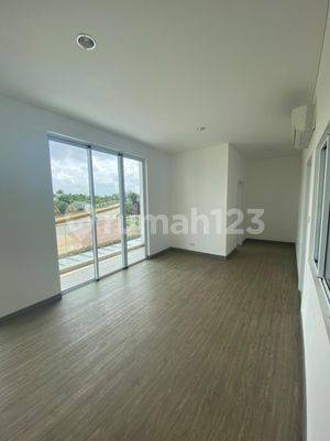 Rumah Metland Puri, Riviera, Uk 8x15, Shm, Hrg 3,7 M Nego
