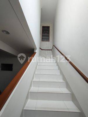 Rumah Sutera Sitara Orlando, Alam Sutera, Uk 7x25, 