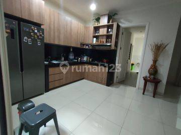 Rumah Sutera Sitara Orlando, Alam Sutera, Uk 7x25, 