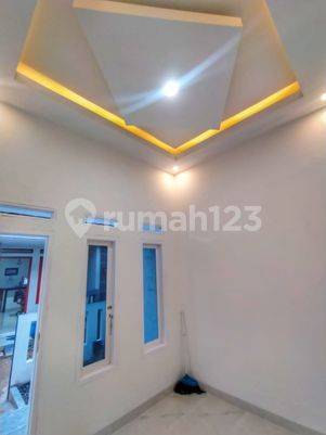 Rumah Terlaris Siap Huni Free Pagar, Kompor Tanam Lokasi Strategis Akses Mobil di Citayam