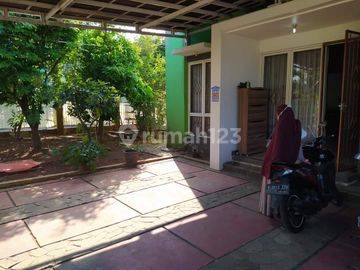 Dijual Cepat Rumah Bagus 2 Lantai Perumahan Harapan Indah