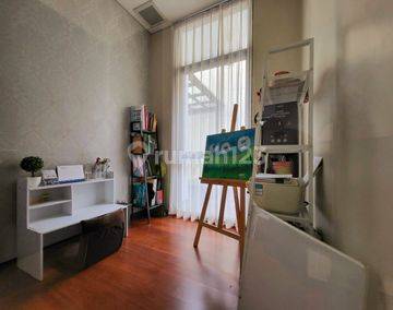Rumah Mewah di Navapark Area Elite Bsd Harga Nego 9260gb