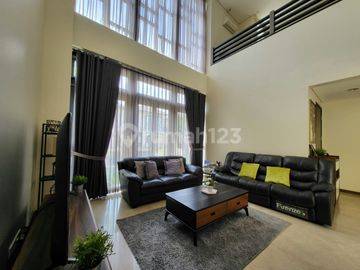 Rumah Mewah di Navapark Area Elite Bsd Harga Nego 9260gb