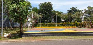 Rumah Hadap Taman di Verdant View The Icon BSD 