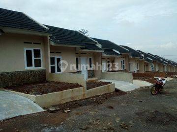 Promo rumah termurah di kota Bandung cukup DP all in 3.5 juta angs 900 rbuan