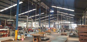 Disewakan Gudang Jl. Narogong Bekasi 