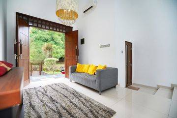 Rumah Strategis di Villa Gunung Lestari Dekat Bintaro Jaya Xchange Harga Nego Kpr J11380