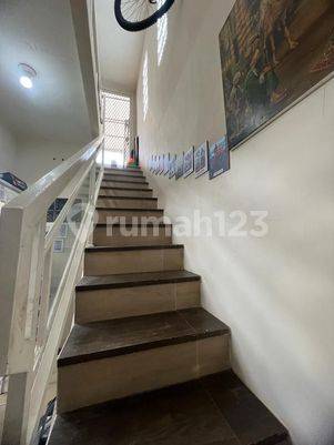 Rumah Bagus! SHM Bonus Furnished di Golf Rancamaya Balcony Bogor