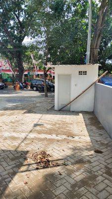 Gudang Di Jalan Ki Ageng Gribik Cocok Untuk Kantor Distributor 