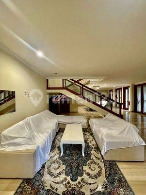 Disewakan Rumah Full Furnish Di Patra Kuningan, Jakarta Selatan