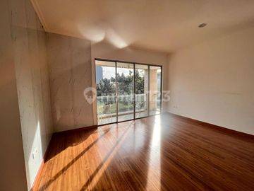 Disewakan Rumah Golf Island Pik Hoek 10x15 Termurah 