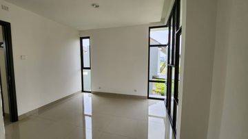 Rumah 2 Lantai 6x15 90m Type 2kt Cluster Mahakam Jgc Jakarta Garden City