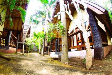 4-BEDROOM BUNGALOW GILI AIR GP0068