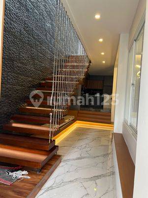 Rumah Pantai Indah Kapuk 184m2 (8x23) - Furnished