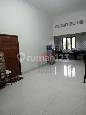 Disewakan Rumah Semi Furnished di Jalan Pramuka, Sungai Rengas, Kubu Raya