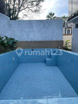Villa Semi Furnished 3 Lantai di Cemagi Canggu