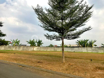 KAVLING HOEK JARANG ADA HADAP UTARA SUTERA RENATA