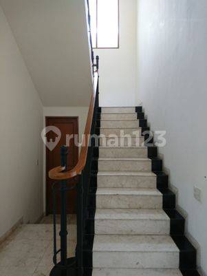 Disewakan Cepat Rumah Baru Renovasi Total Bisa Furnish Atau Semi Furnish Harga Nego Area Kemang Dalam Kemang Jakarta Selatan