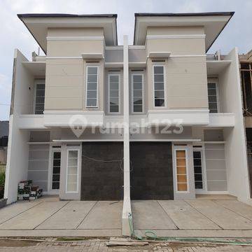 Rumah Cantik 2 Lantai Di Pamulang