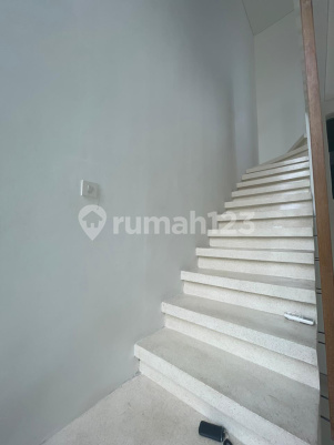 Rumah Baru Cantik Di Jagakarsa Sewa Tahunan 