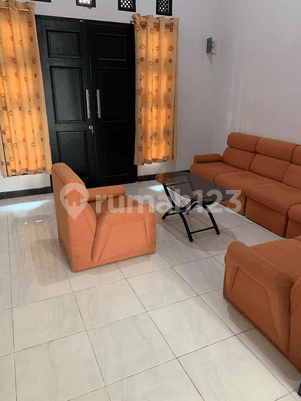 Rumah Rapi Di Komplek Bunyamin Residence Banjarmasin Kalimantan Selatan