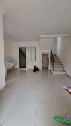 Disewakan Rumah Bagus di Gading Serpong Elista Village
